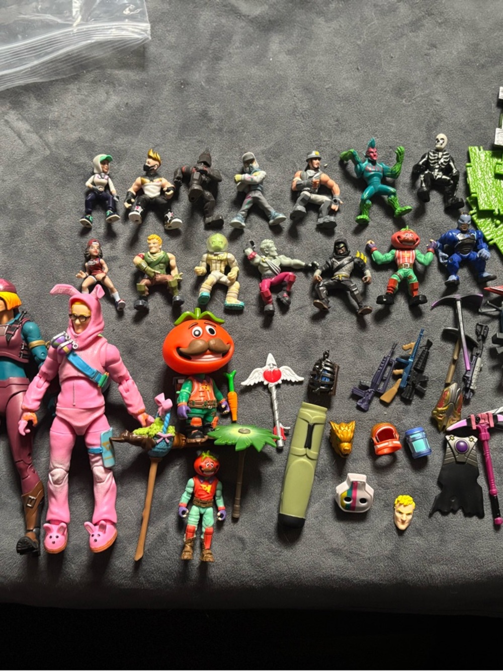 Fortnite Tomatohead Action Figure - Pink Outfit and Orange Head random items!